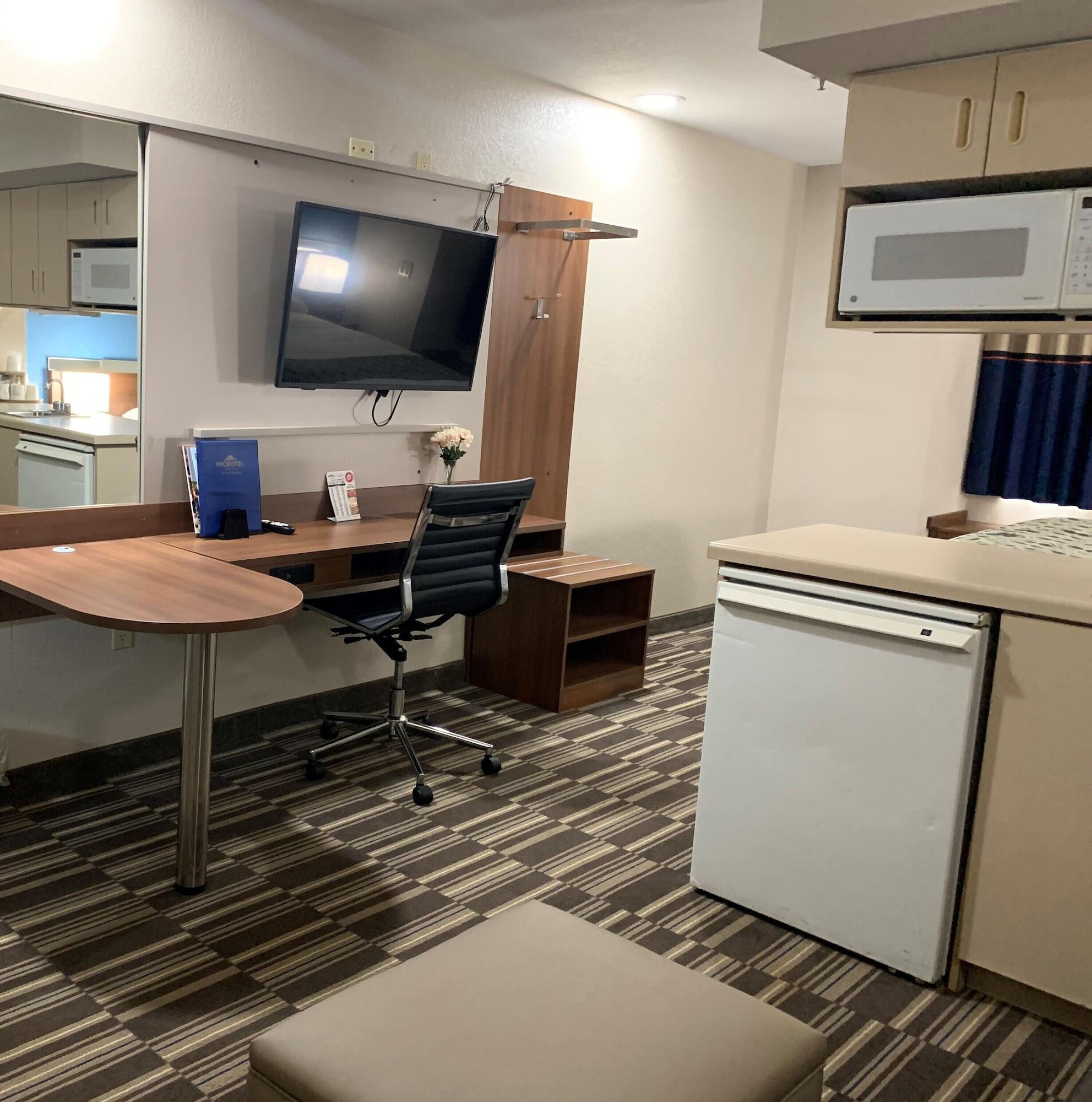 Microtel Inn & Suites By Wyndham Fond Du Lac Buitenkant foto